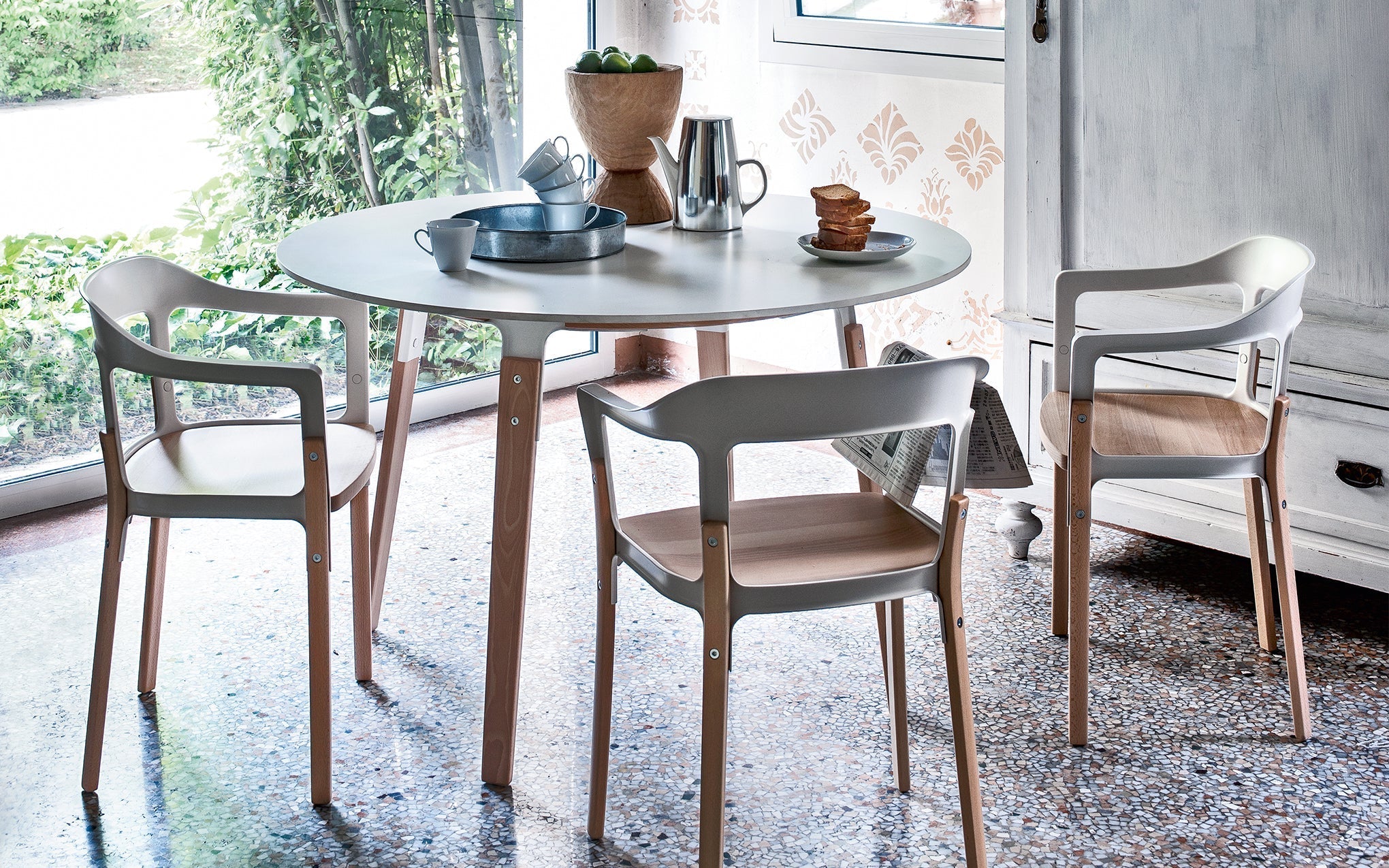 Modern Italian dining chairs from Panik Design