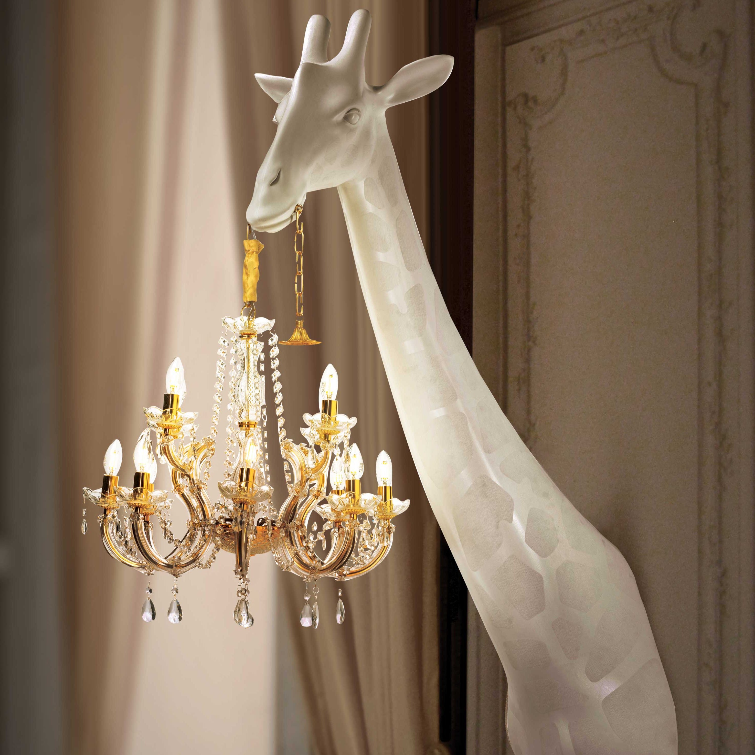 Qeeboo GIRAFFE in Love Chandelier Wall Light