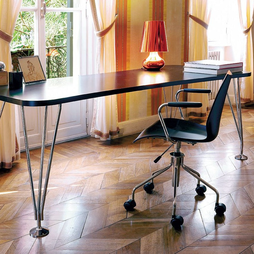 Kartell Max Table w Feet