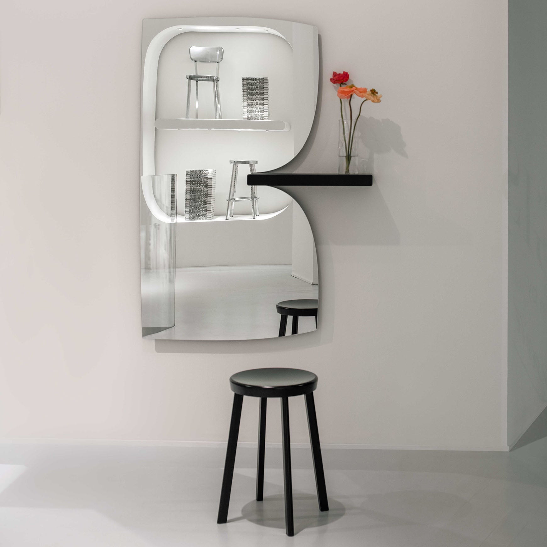 Magis Morphed Mirror w 1 Shelf