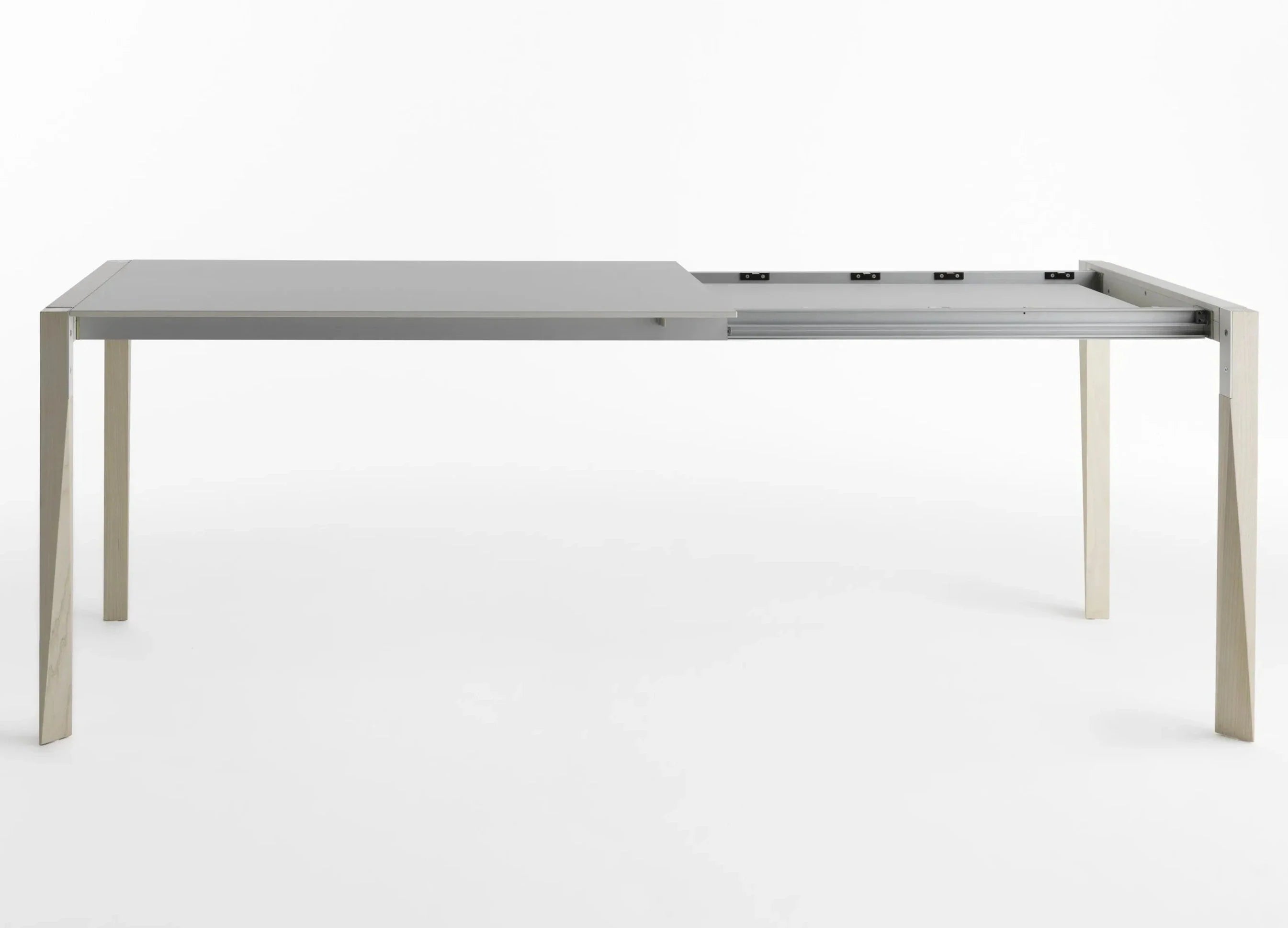 Casamania & Horm Tango Extendable Table White Top Fenix