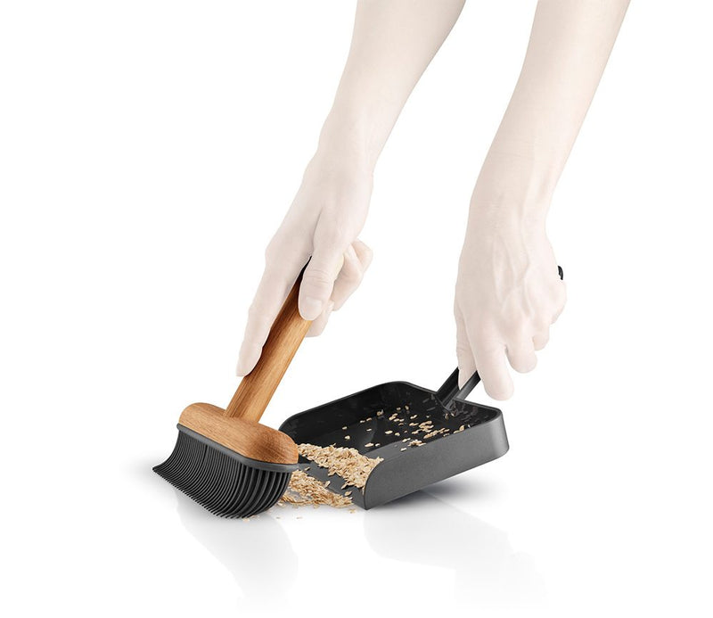 Eva Solo Dustpan and Brush Set | Panik Design