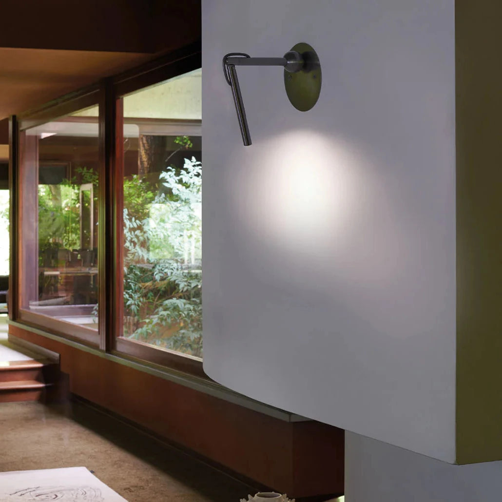 Oluce Calamaio Wall Light