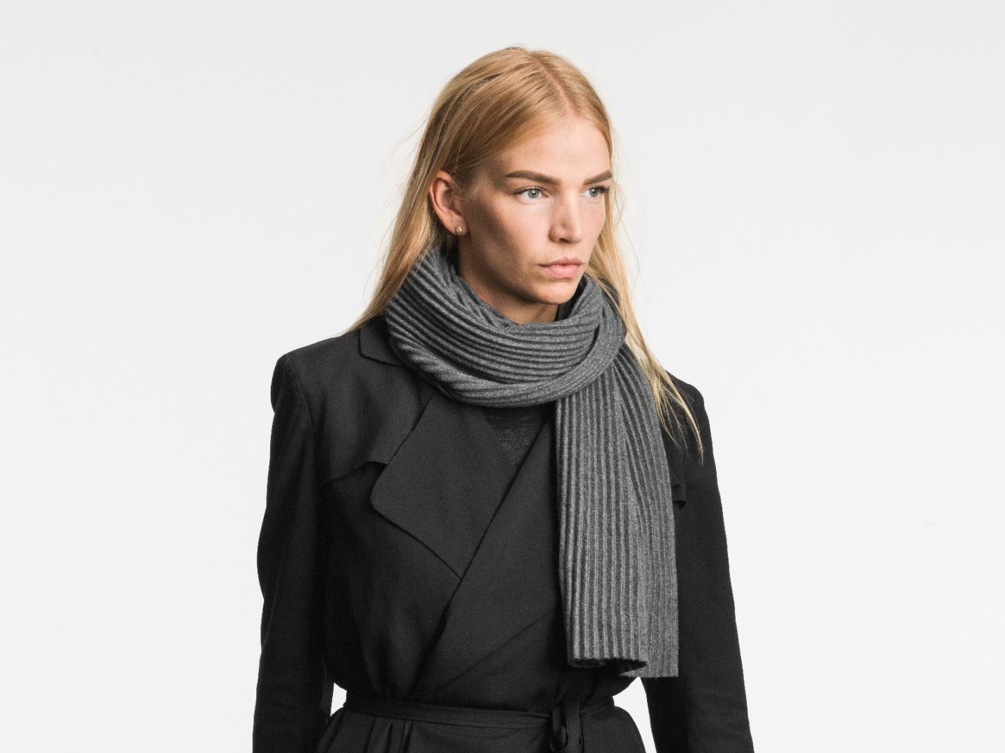 Design House Stockholm Pleece Short Scarf