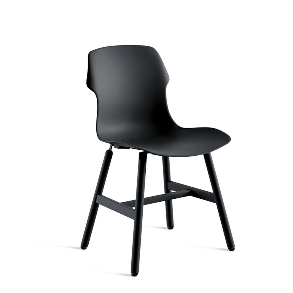 Casamania & Horm Stereo Metal Polypropylene Chair