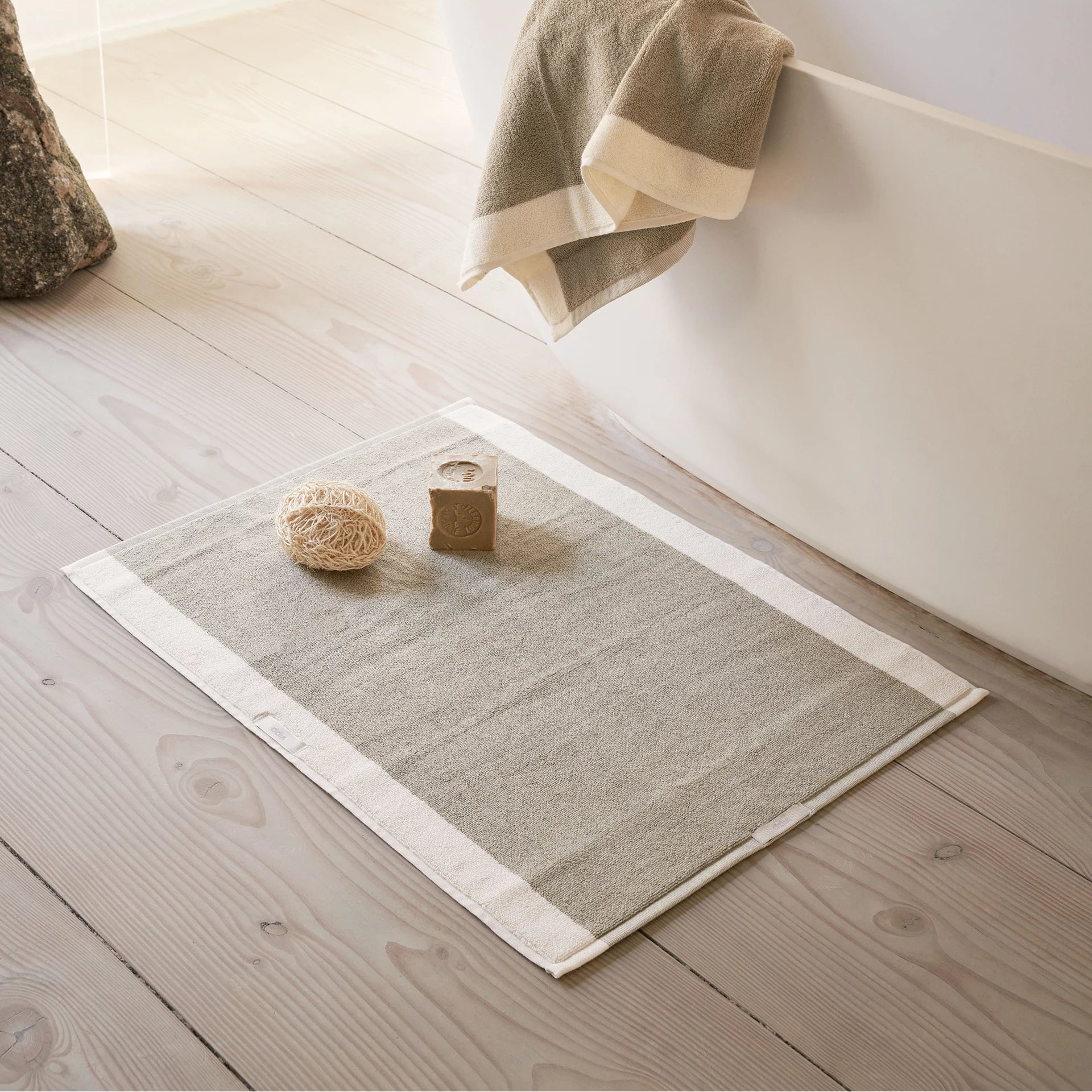 Vipp Bath Mat Khaki