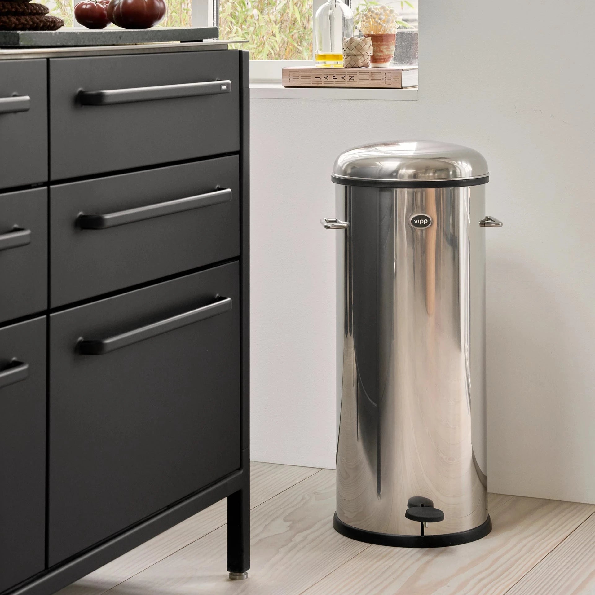 vipp pedal bin Vipp 17 Kitchen Pedal Bin Stainless Steel