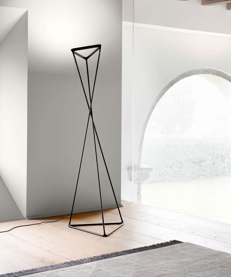 Luceplan Tango Floor Light