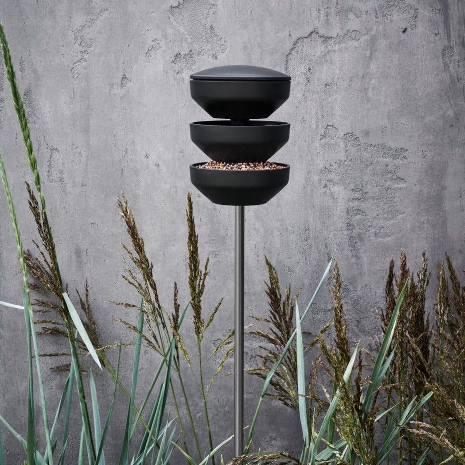 Rosendahl Bird Seed Fountain on Pole