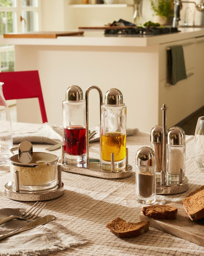 Alessi Pepper Castor by Ettore Sottass | Panik Design