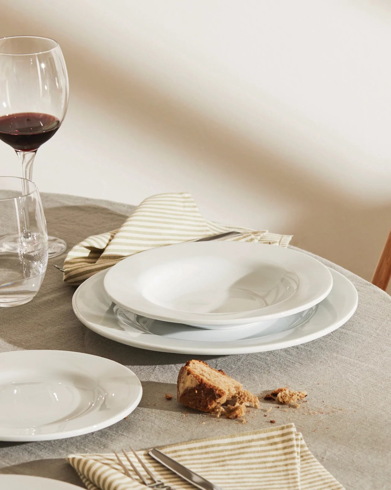 Alessi Plates White Porcelain PlateBowlCup | Panik Design