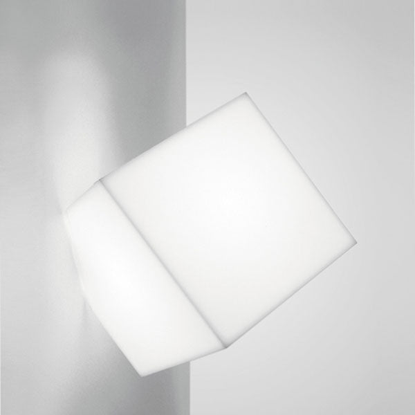 Artemide Edge Wall Ceiling Light | Panik Design