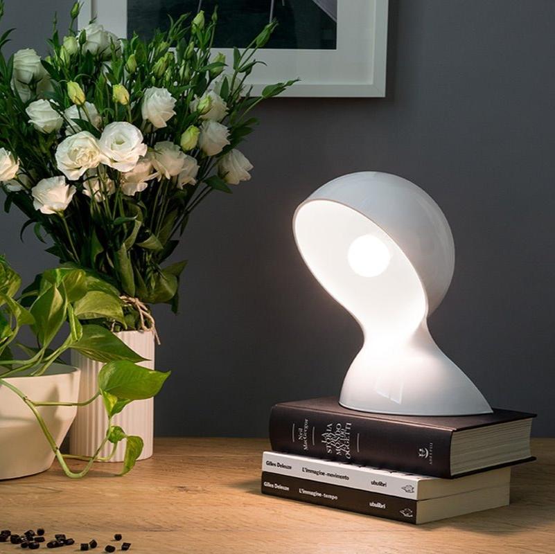 Artemide Table Light Dalu | Panik Design