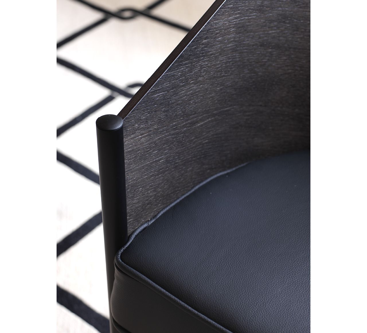 Driade Costes Easy Chair by Philippe Starck | Panik Design