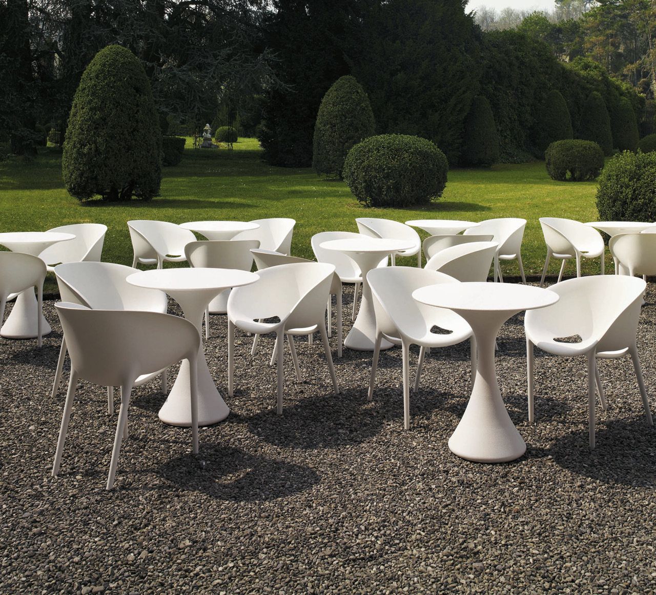 Driade Soft Egg Chair 4pcs Philippe Starck | Panik Design