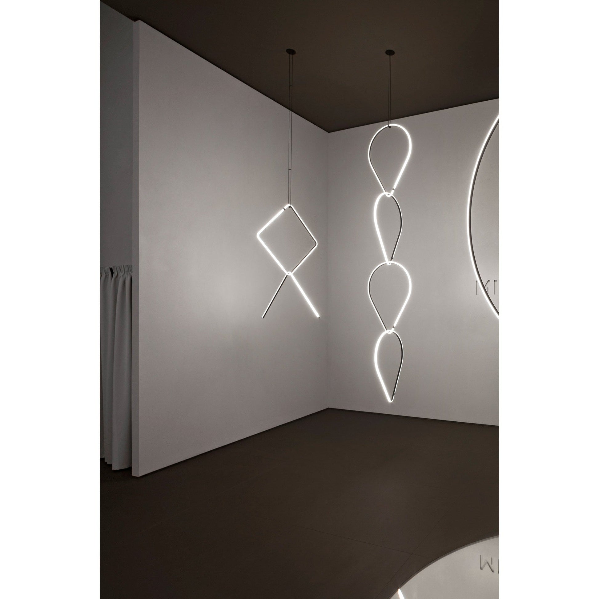 Flos Arrangements 5S Suspension Light | Panik Design