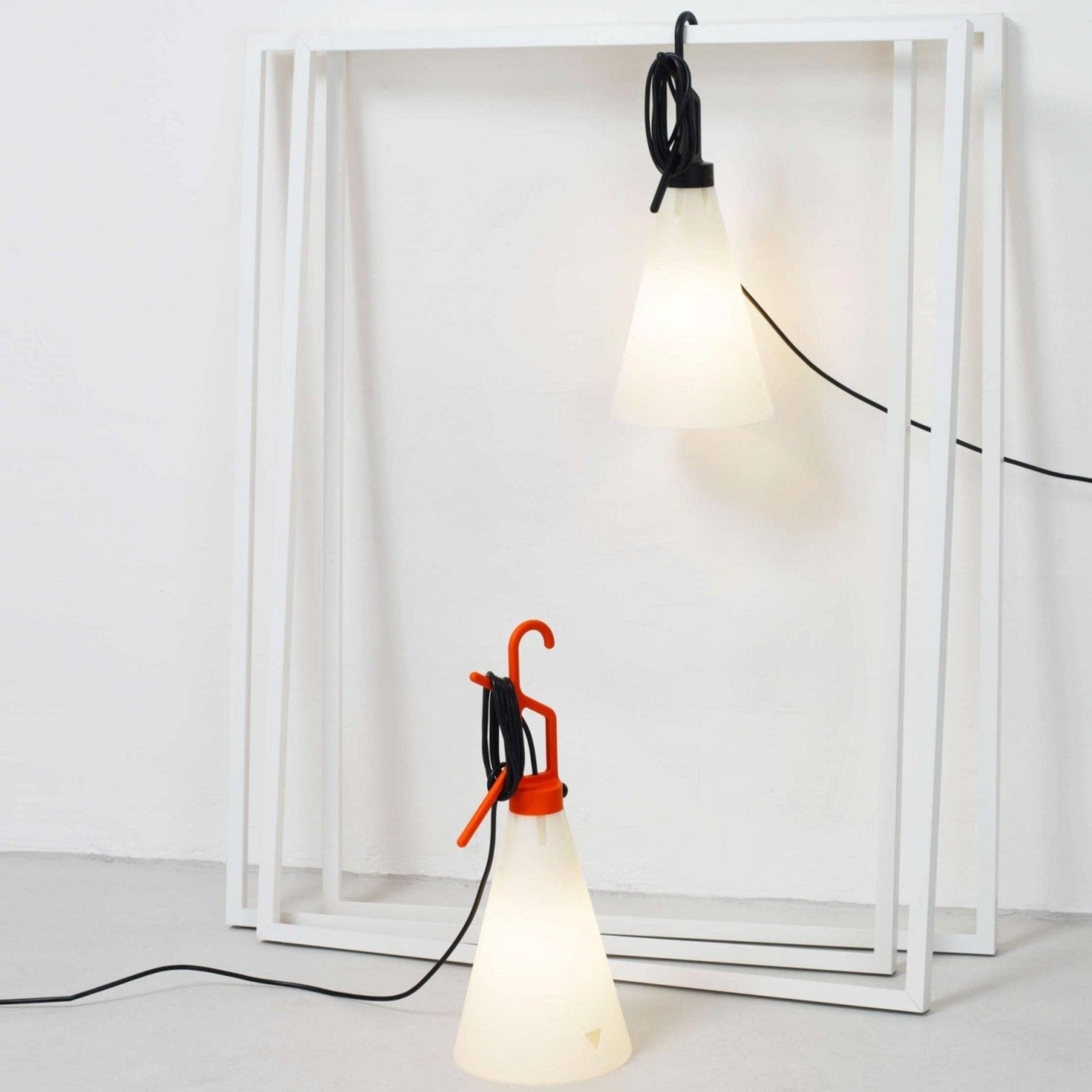 Flos Floor Table Light Indoor MAYDAY | Panik Design