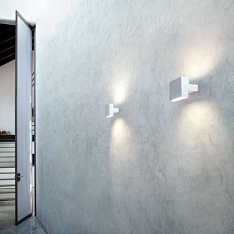 Flos Tight Wall Light Piero Lissoni | Panik Design