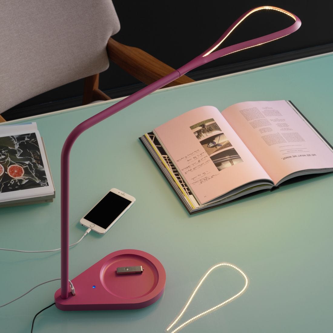 Fontana Arte Kinx Desk Light by Karim Rashid