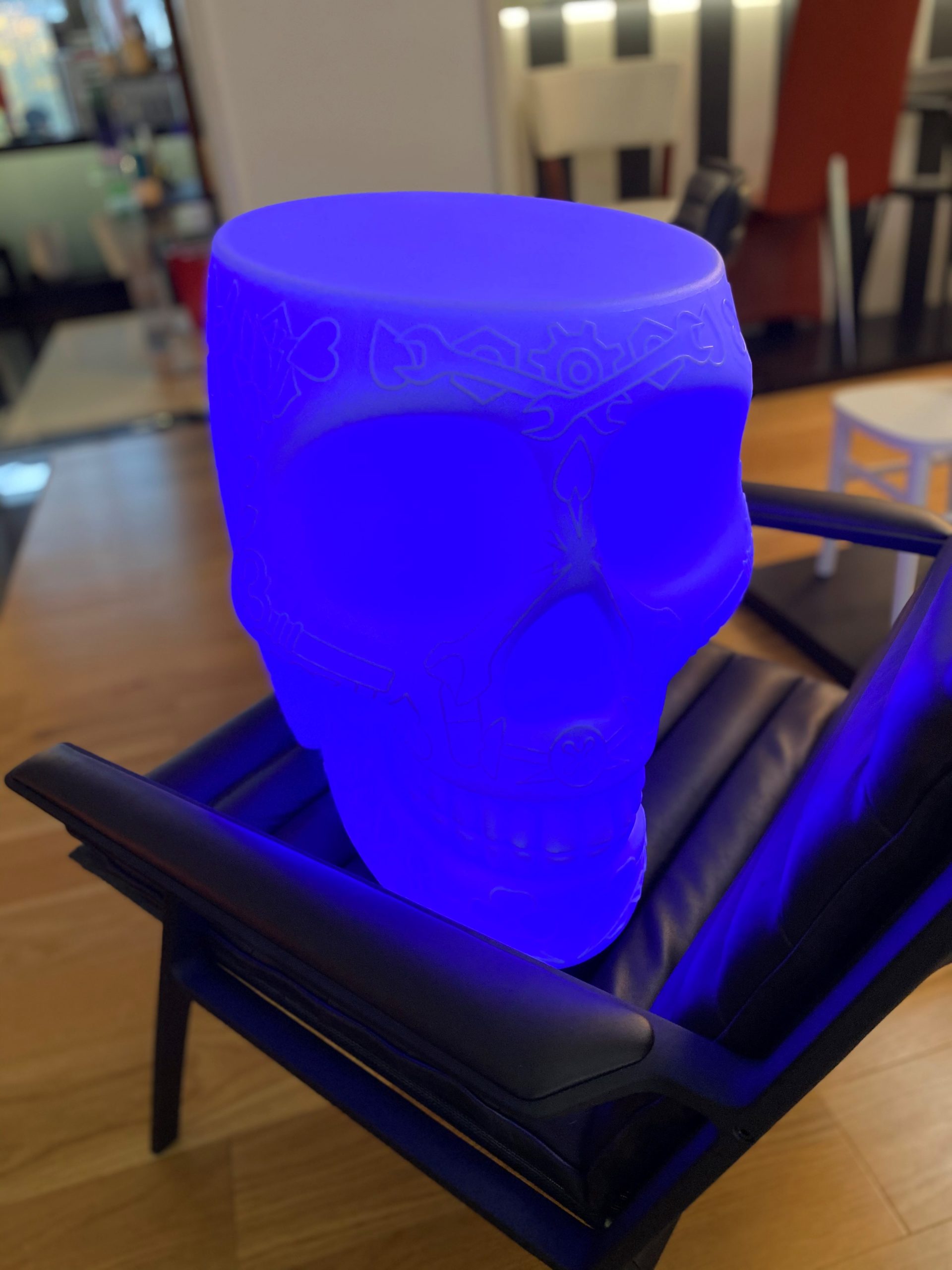 Qeeboo MEXICO LED Skull Stool Side Table