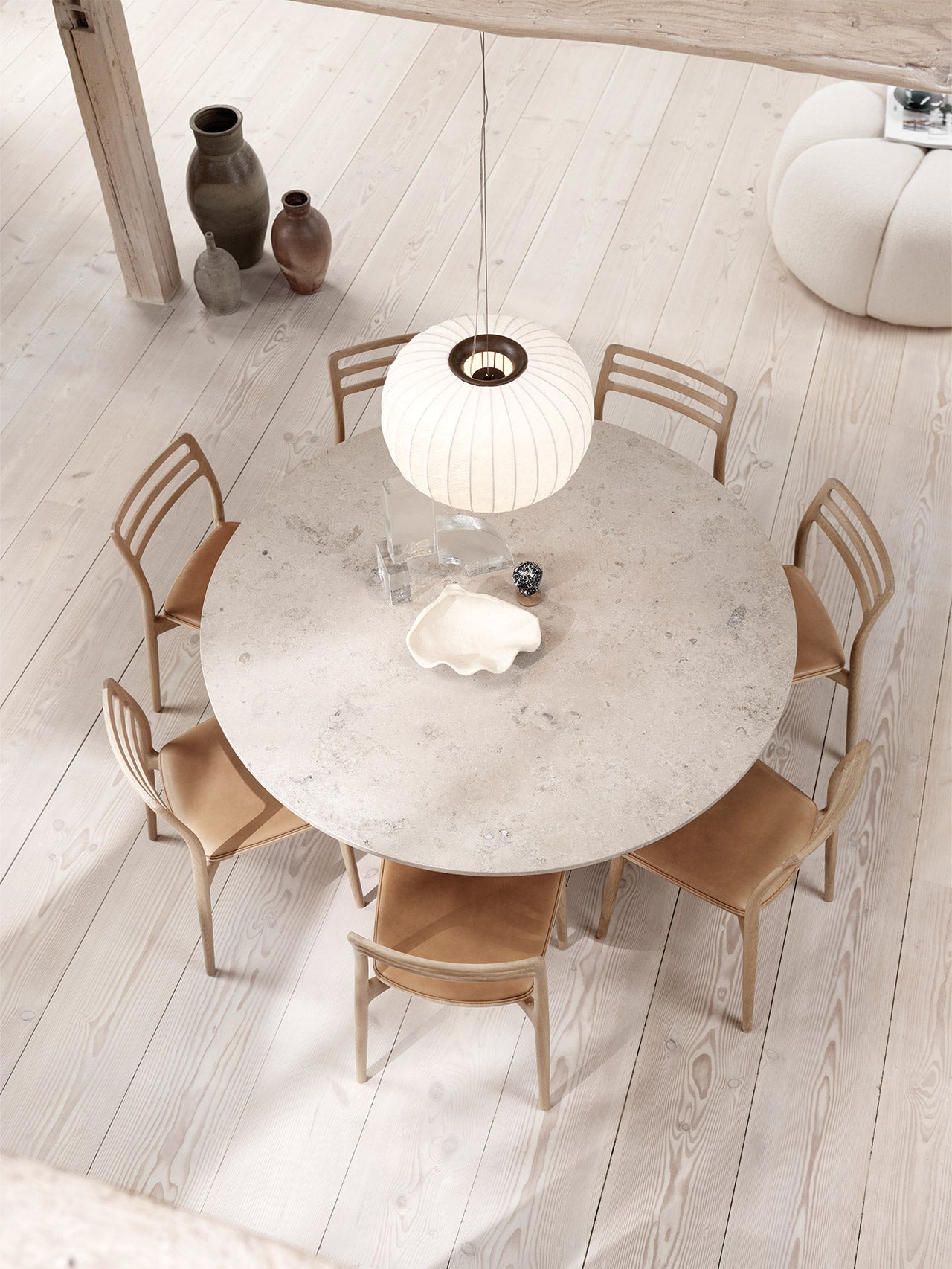 Vipp 495 Cabin Round Marble Table w Light Oak Base