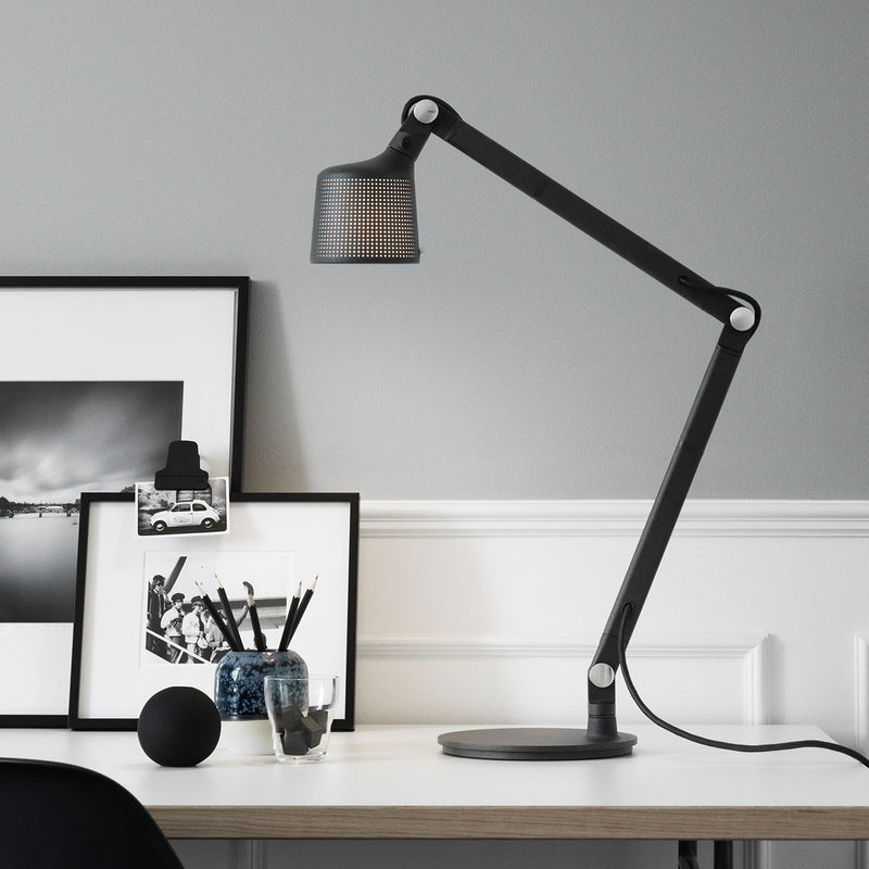 Vipp - 521 Desk Light Black